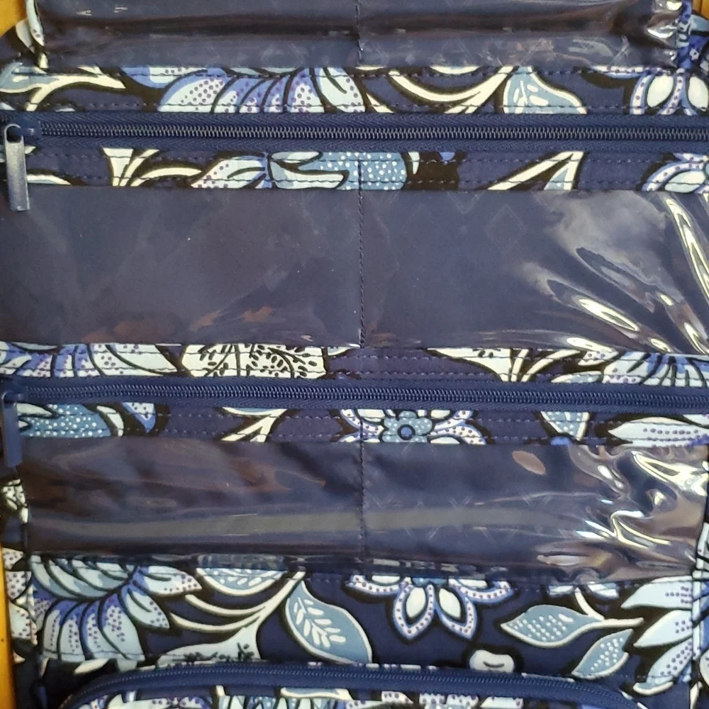 Vera Bradley Factory Style Medium Travel Organizer NWT - Picture 5 of 14